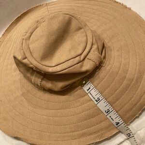 Obagi Beige sunhat with wide brim